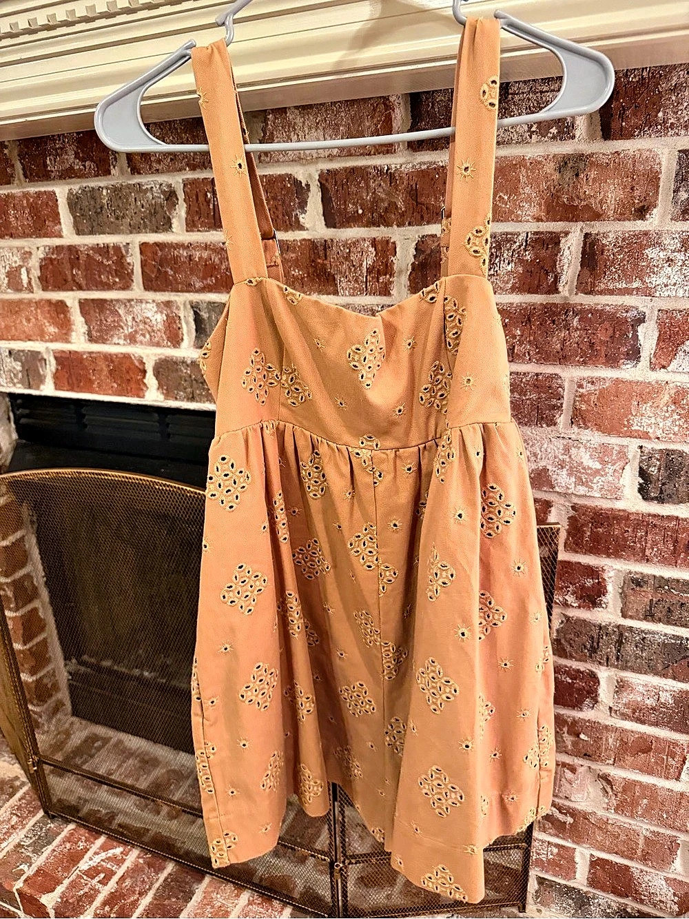 Line & dot brand Eyelet Mini Dress in Brown Size Small Like New